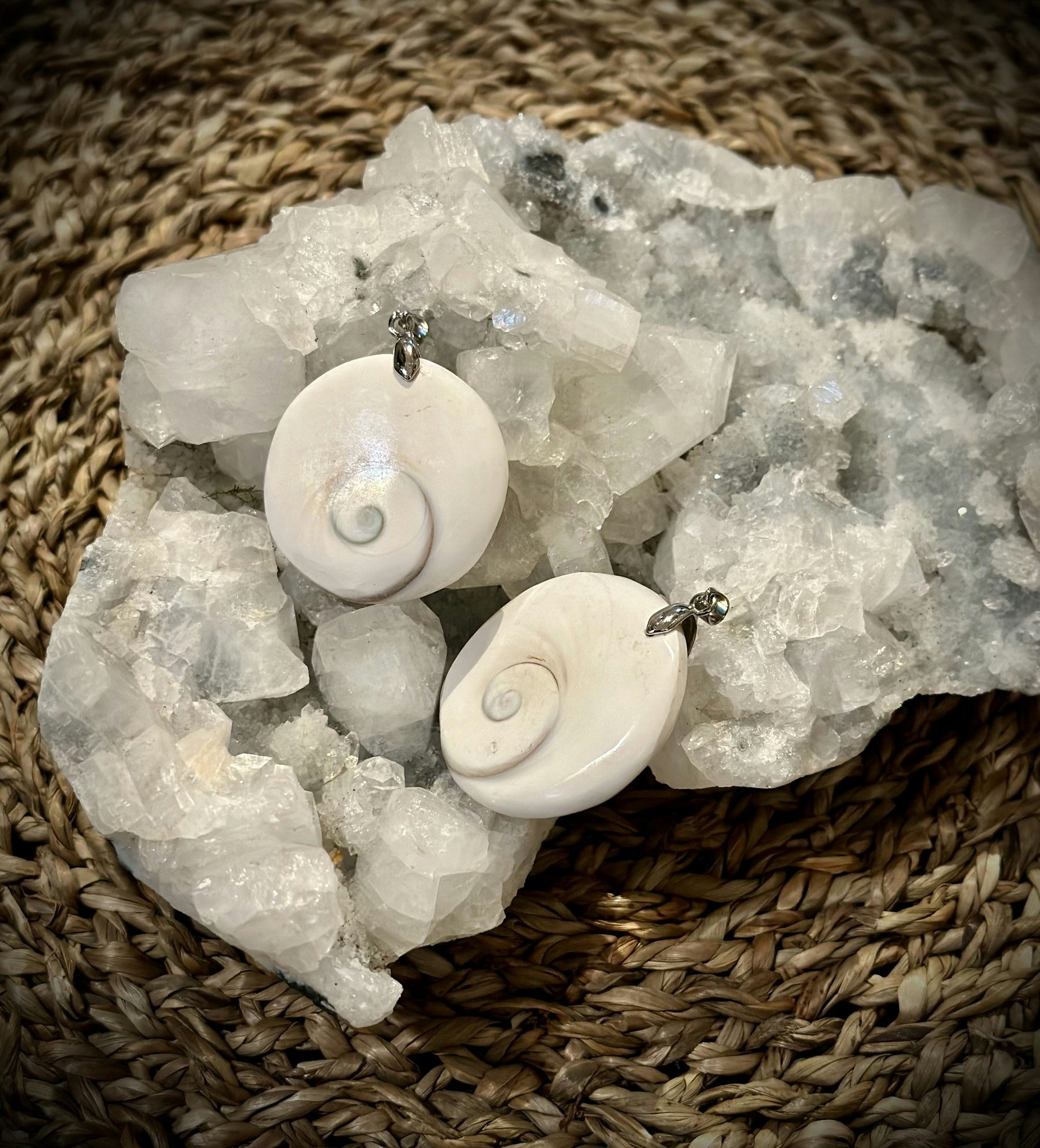 Gomti | Gomati Chakra Circle Stone Hänge