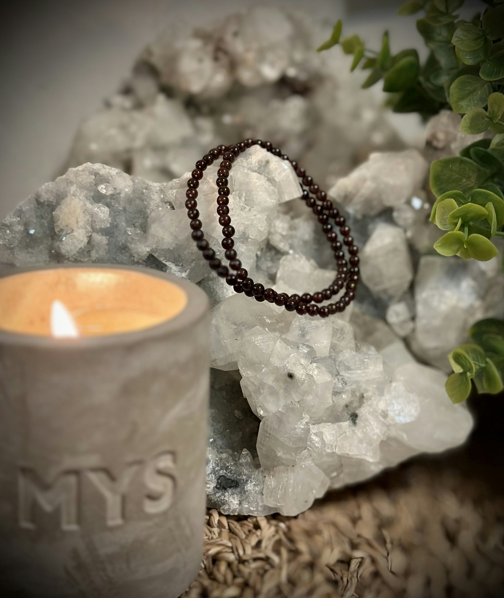Armband Granat