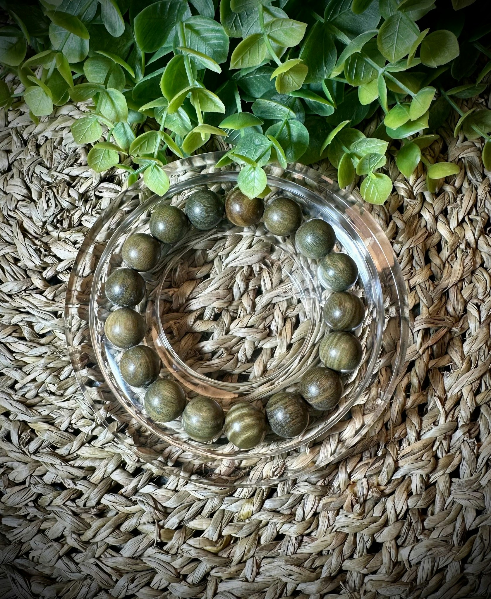 Verawood | Grön Sandelträ Armband | 12 mm