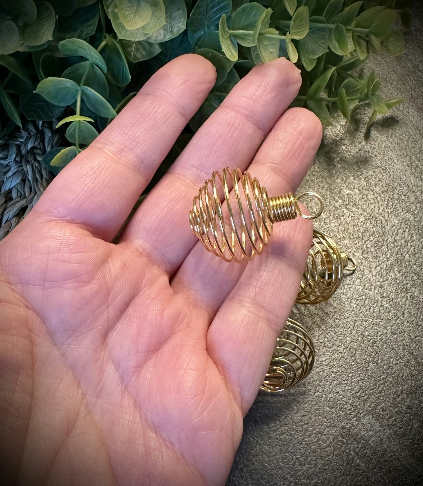 Stenbur | Guldfärgad | 33 mm