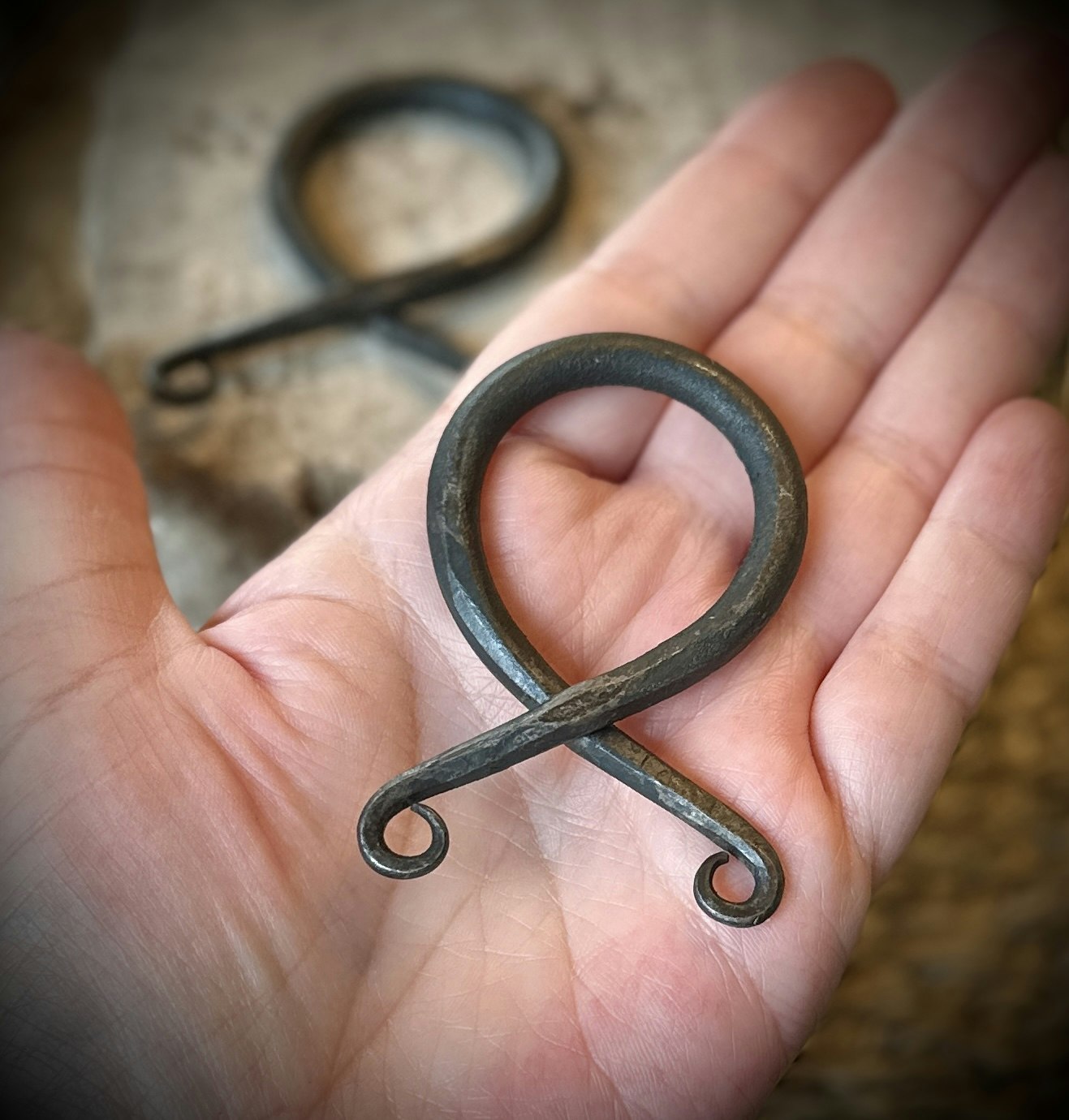 Trollkors i Järn | 100% Handsmide | 7 cm