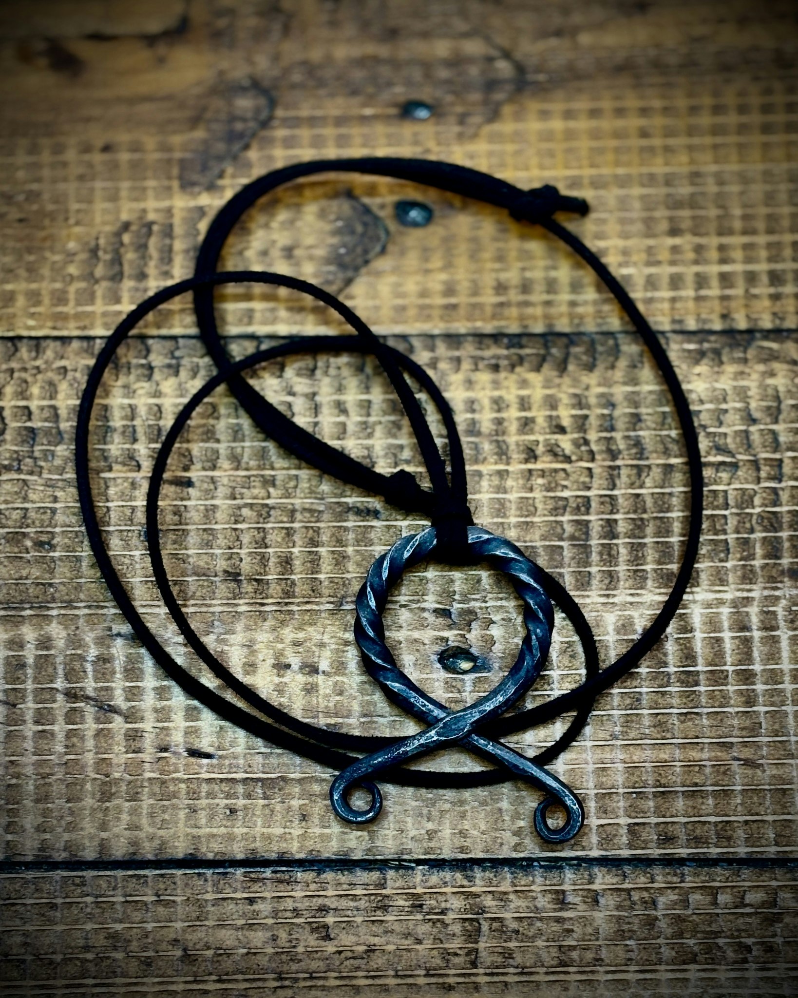 Trollkors i Järn | 100% Handsmide | Twisted | 5 cm