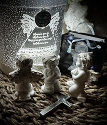 Ängel med presentpåse | Cross Your Heart - Inner Peace