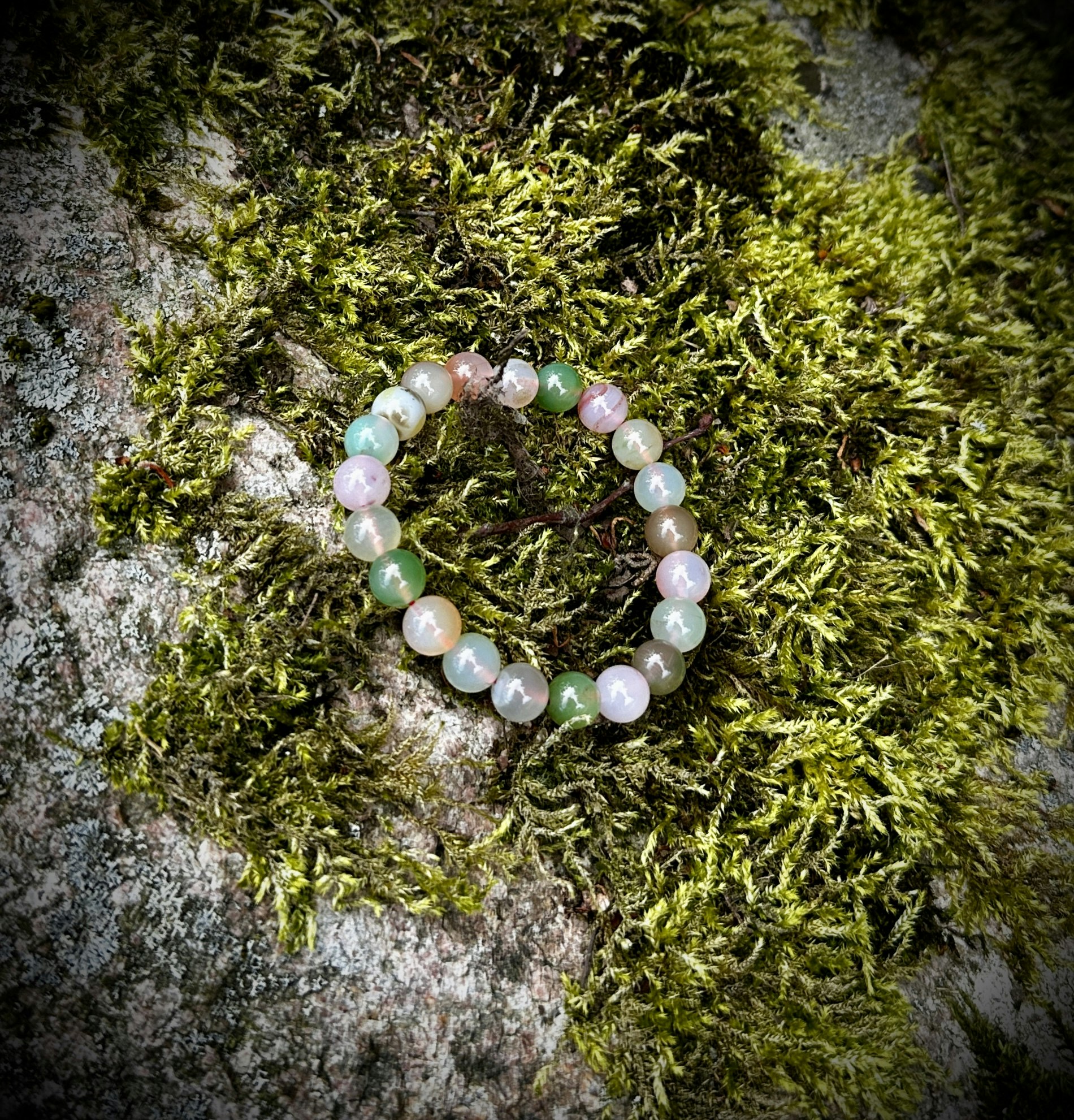 SOMMARERBJUDANDE Yanyuan Agat ”Moder Jords Regnbåge” Armband