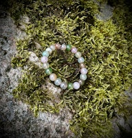 SOMMARERBJUDANDE Yanyuan Agat ”Moder Jords Regnbåge” Armband