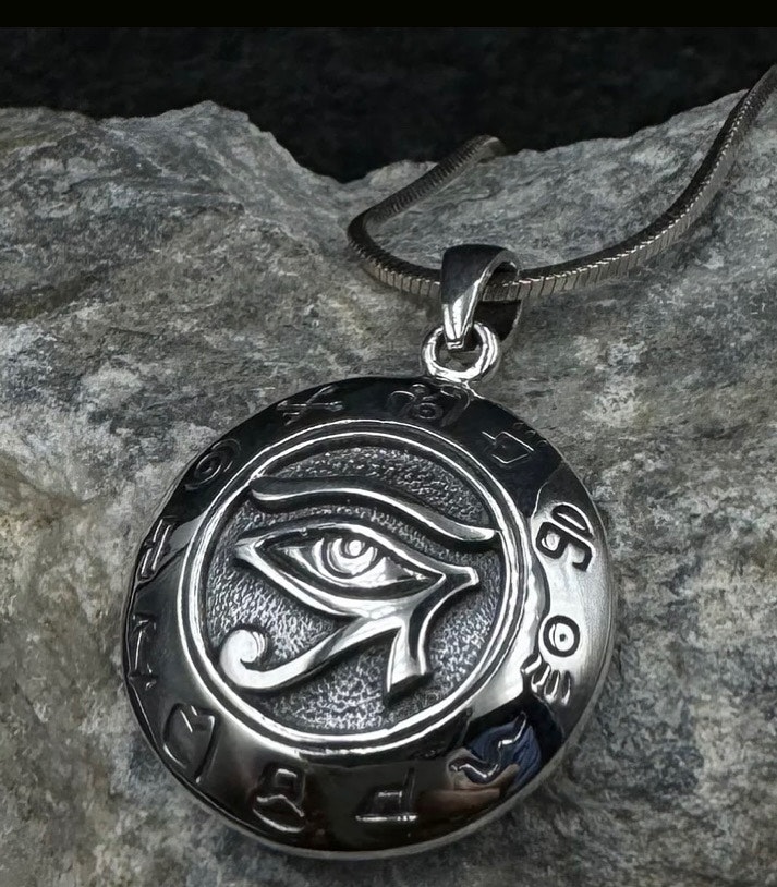 Peter Stone | The Eye Of Horus Symbol of Healing and Protection 925 SS