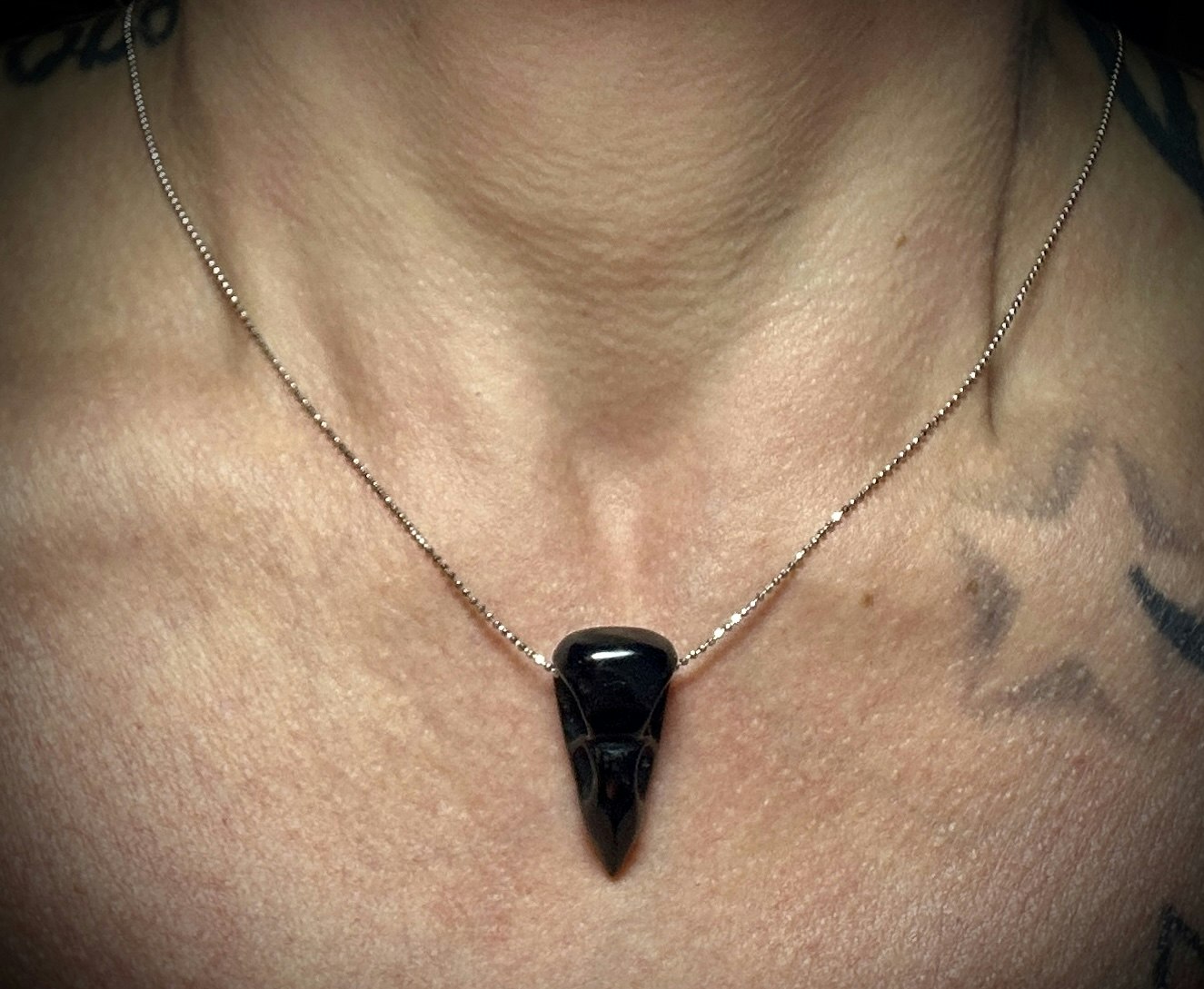 Svart Obsidian Korphuvud