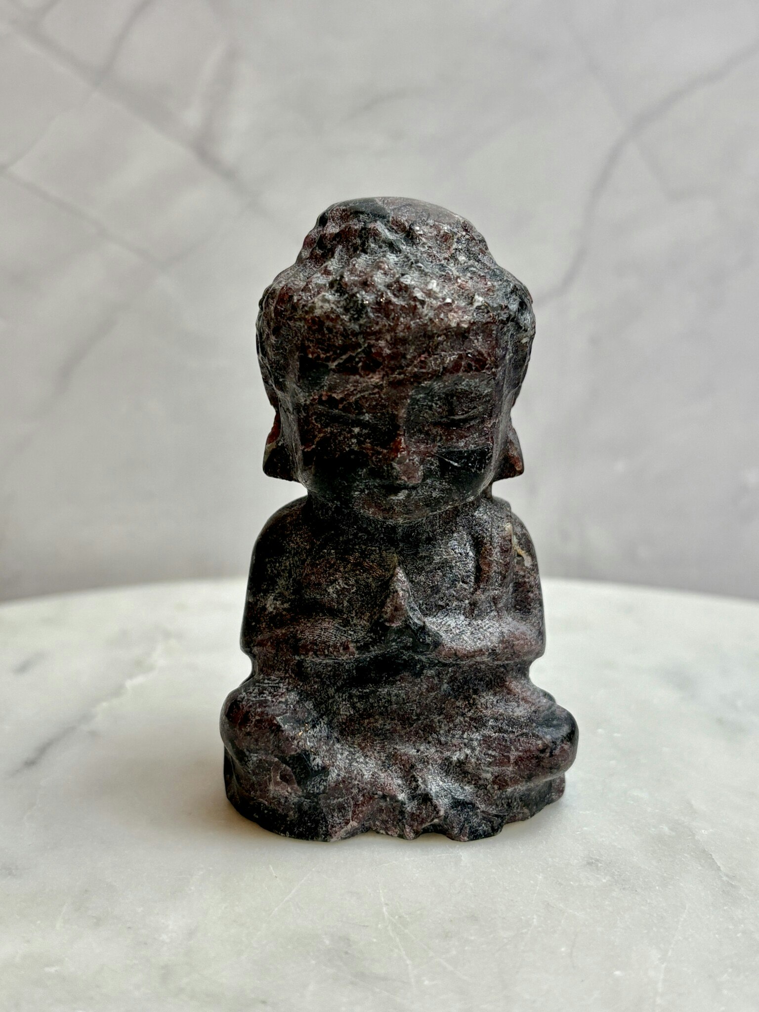 Granat B, buddha