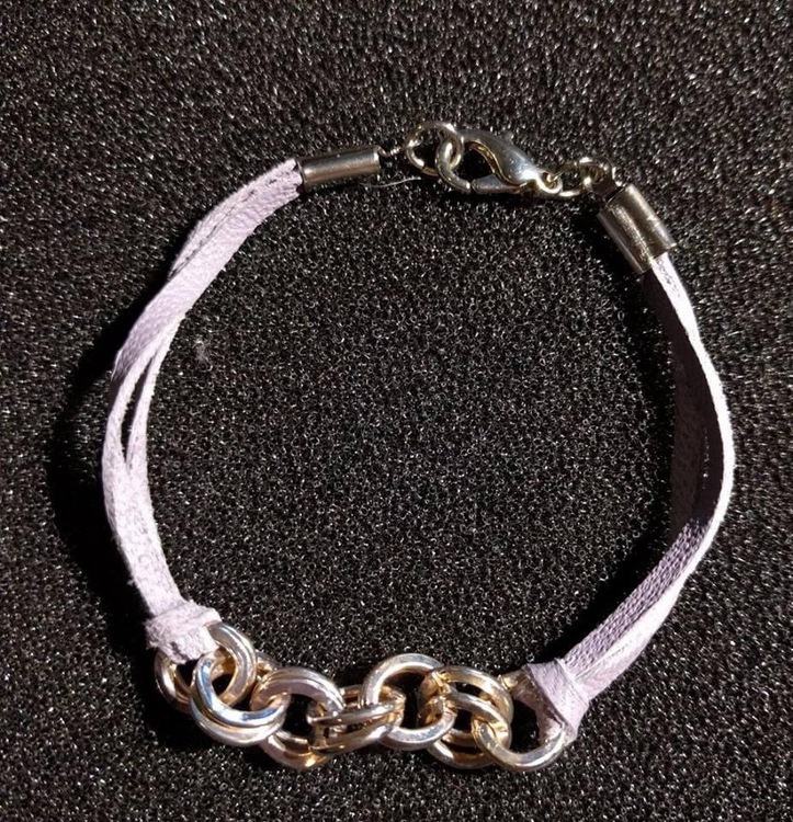 Läderarmband med silverringar 22 cm
