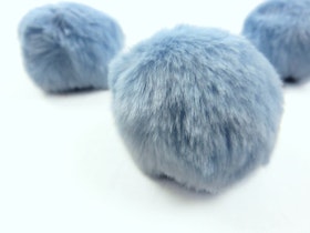 Pom pom Ljusblå 60 mm omkrets