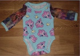 Body with pink pony faces and muffins size. 3 months (50)