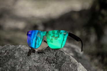 Frameless spegelglas