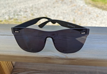 Frameless spegelglas