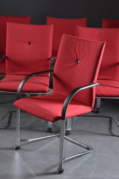 6 x Konferenzstühle, Fritz Hansen SPIN - Schwartz und Rot