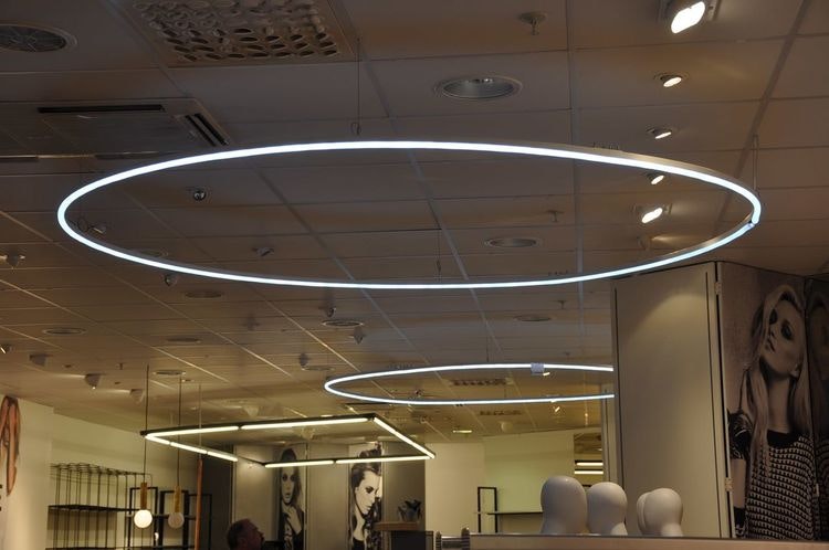 Runde LED-Hängeleuchten, 250 cm