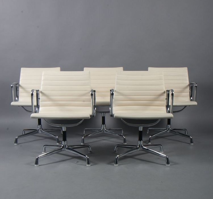 5 x Konferenzstühle, Vintage Herman Miller EA-107 - Charles & Ray Eames