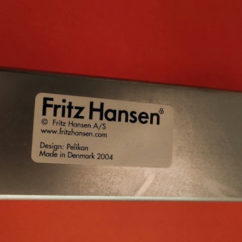 Couchtisch, Fritz Hansen Plano - Pelikan Design