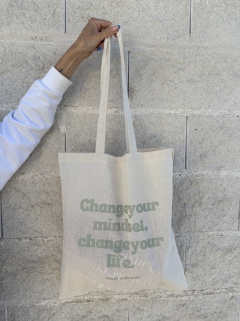 Change your mindset, Change your life  - Naturfärgad Tygpåse
