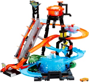 Hot Wheels Ultimate Gator Car Wash