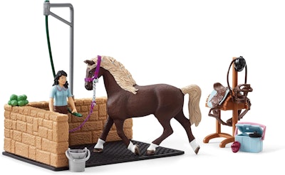 Schleich Hästklubb Med Tvättplats Emely Och Luna