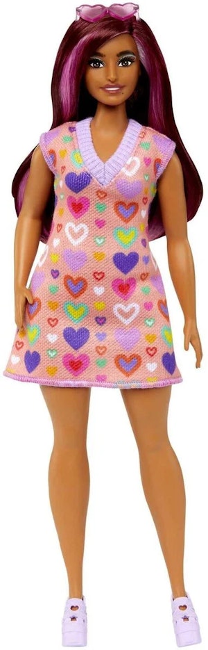 Barbie Fashionistas Docka med Hjärtmönstrad Sweaterklänning
