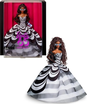 Barbie Signature Samlardocka HRM59