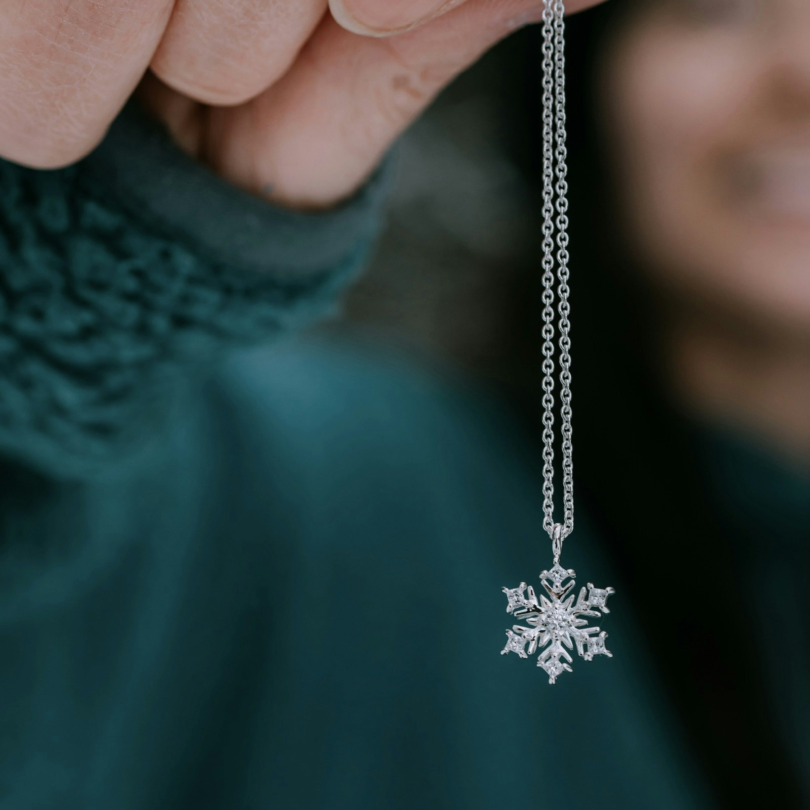 Snöflinga halsband