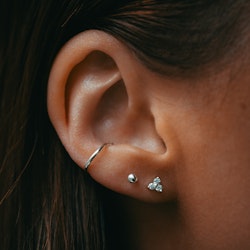 Stilla earcuff