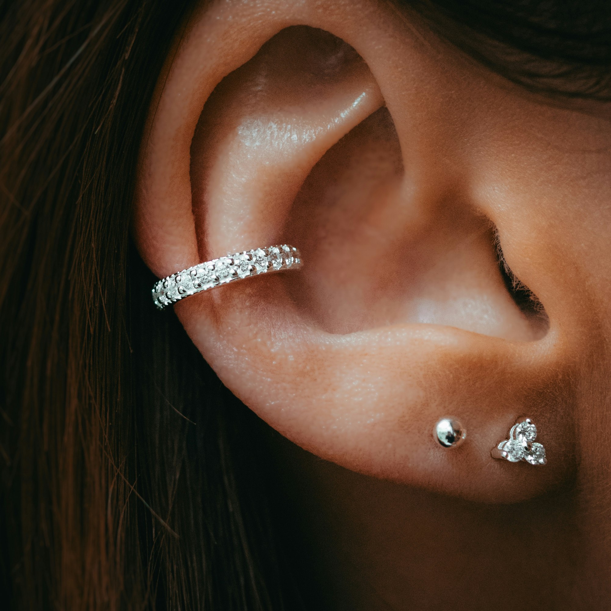 Tindra earcuff