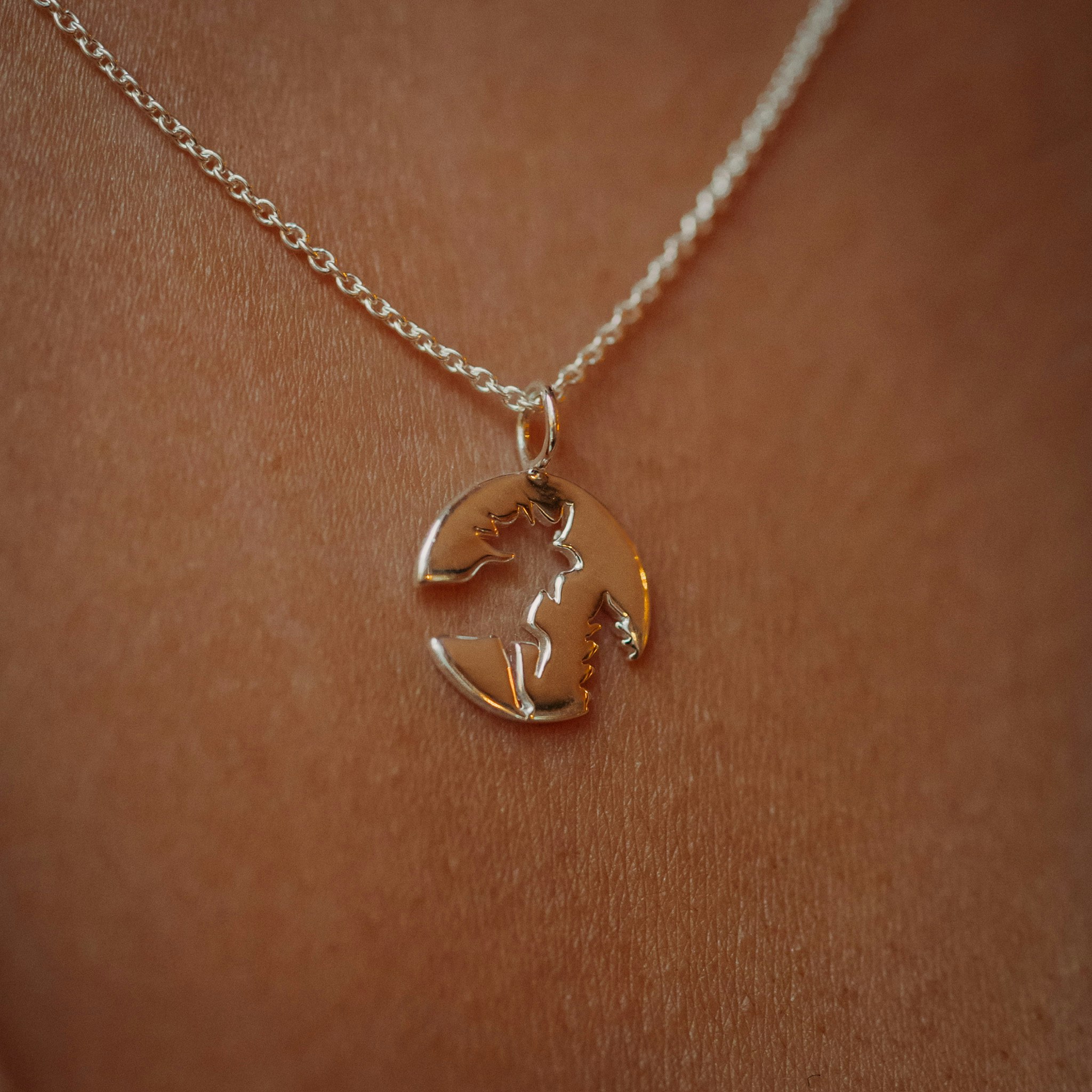 Ståtlig halsband