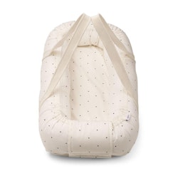Liewood, baby lift babynest Classic dot creme de la creme