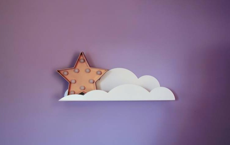 White cloud shelf/bookcase in metal for the children's room 