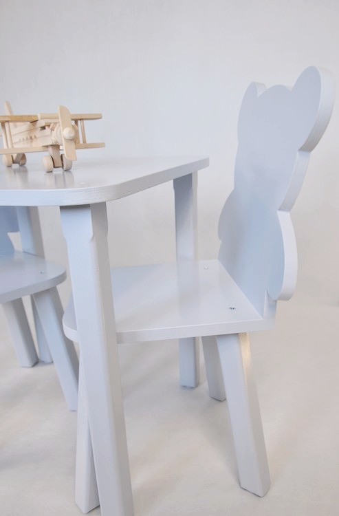 Teddy furniture set, 2 chairs and a table 