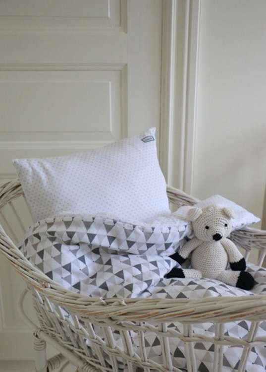 Children's bed sheet, Little Heart Bedding trolley grey confetti 