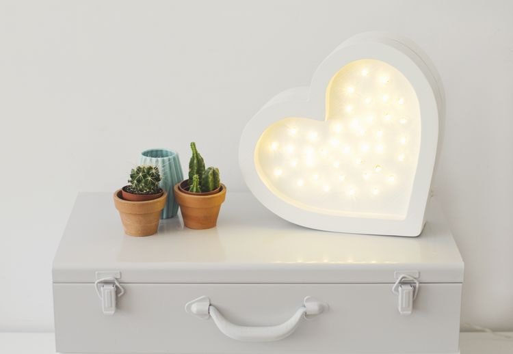 Nattlampa till barnrummet lampa vit hjärta lampa, little lights ...