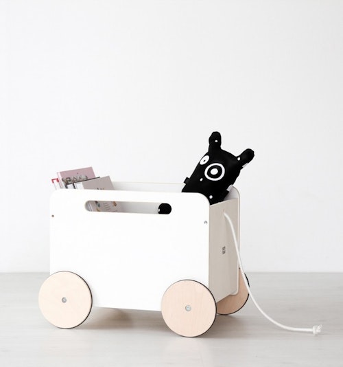 Toy storage on wheels, Ooh noo