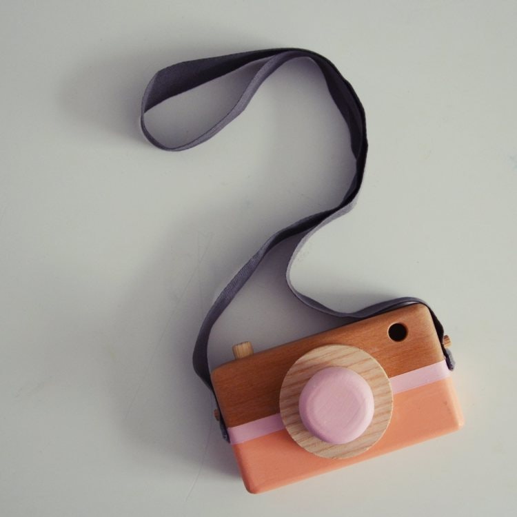 Wooden toy camera, peach + pink 