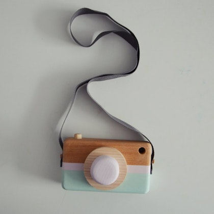 Wooden toy camera, powder pink + mint