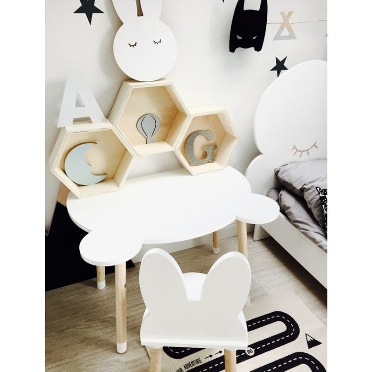 Bord vit björn, bord till barnrummet babylove.se