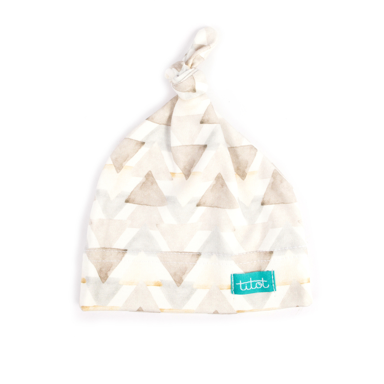 Newborn knitted hat sand triangles 
