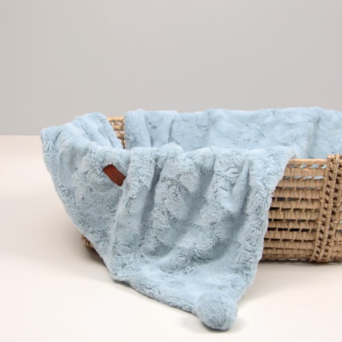 Fayne luxurious light blue plush blanket 