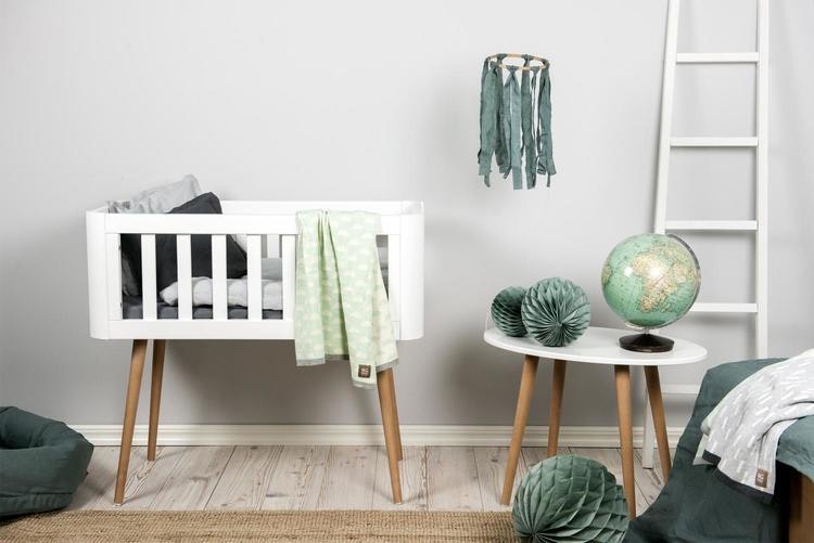 Troll baby bed, retro crib in white and wood Troll baby bed, retro crib in white and wood