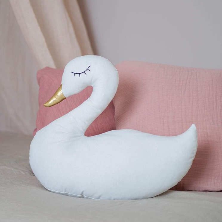 JaBaDaBaDo, cushion swan JaBaDaBaDo, cushion swan