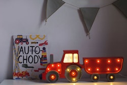 Little Lights, Nattlampa till barnrummet, Traktor Röd