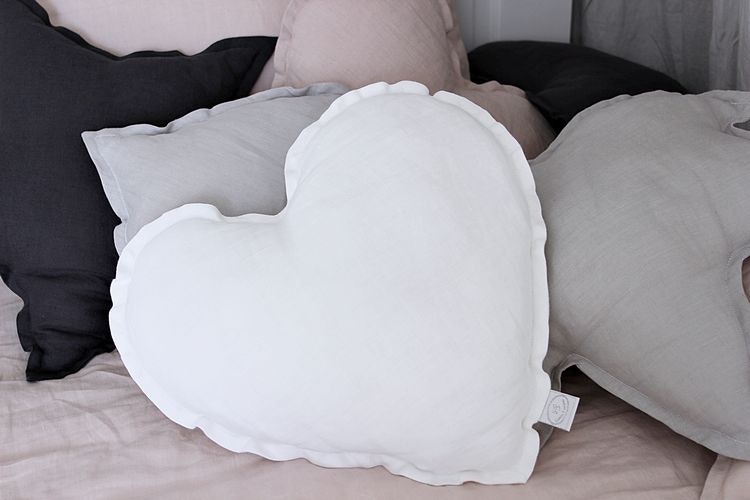 Pillow white heart of linen, Cotton&Sweets 