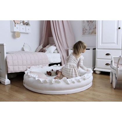 Cotton & Sweets vit junior nest i 100% linne