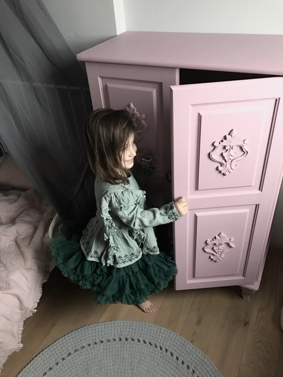 Cabinet for children's room, Charlotte pink 