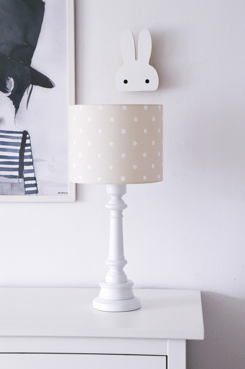 Lamps&Company, Bordslampa till barnrummet, dots beige 