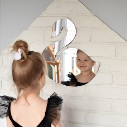 Mirror swan for children's room