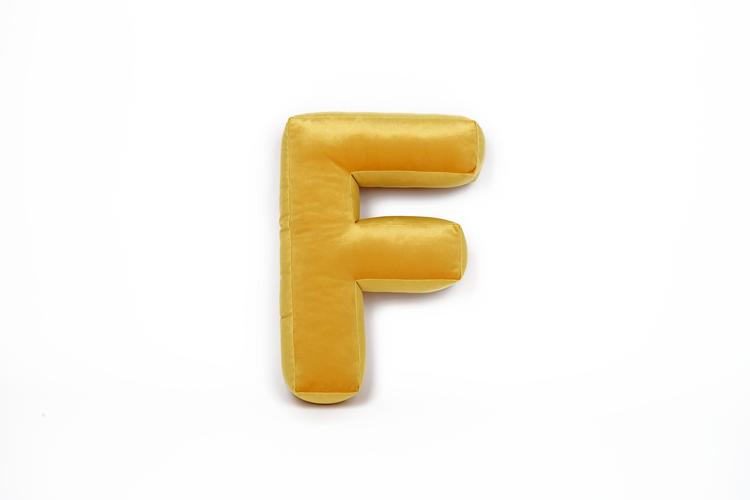 Velvet alphabet pillow - Letter F 